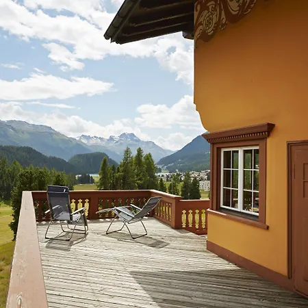 Chesa Spuondas Szálloda 3*