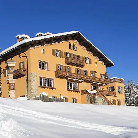 Chesa Spuondas Hotell 3*