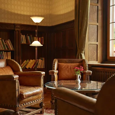 切萨斯普奥达斯酒店 3* 圣莫里茨