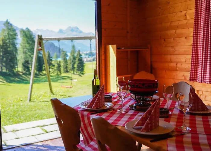 Chesa Spuondas מלון 3*