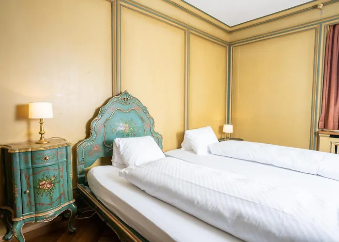 ホテル シェサ スプオンダス 3*