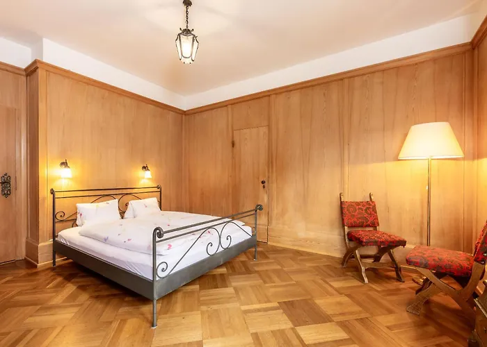 Hotel Chesa Spuondas 3*